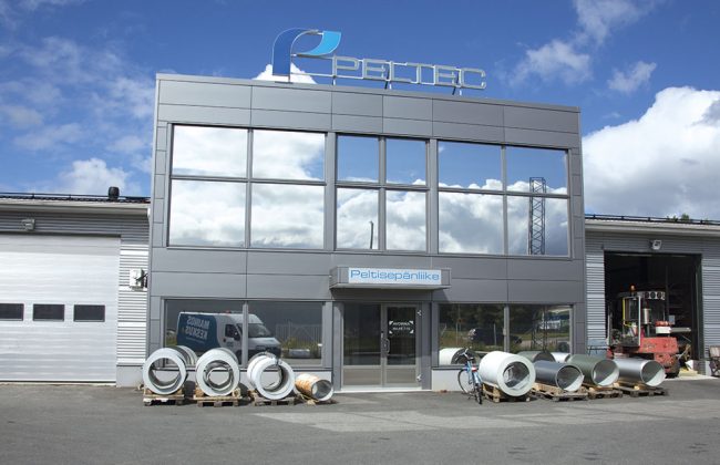 Teippaus_ja_tulosteet_peltec-auringonsuojakalvot_T